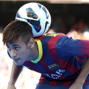 电竞投注平台-Ming赛事关键助攻新规引发足坛震动，曼联争议漩涡持续发酵，Ming新规撼动足坛！曼联成争议焦点