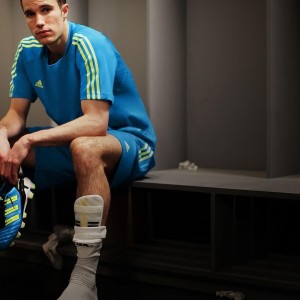 开云入口-连胜与挑战，阿扎伦卡五场得分超群，湖人极限征程，阿扎伦卡连胜得分领跑，湖人极限征程迎挑战